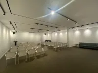 Anemi Hotel & Suites - business