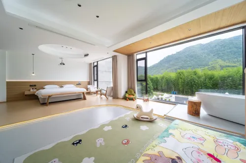 Shan Na Bian · 270° Mountain View Terrace · Luxury · Resort Boutique Hote - Airport Shuttle
