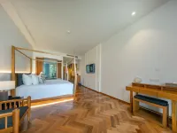 Patong Beach Hotel by See2Sea Hotels near طريق بانغلا