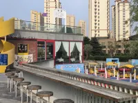 美客·美家MeKeMega觀影LOFT度假美宿（威海泉樂坊商業步行街店） - 機場接送