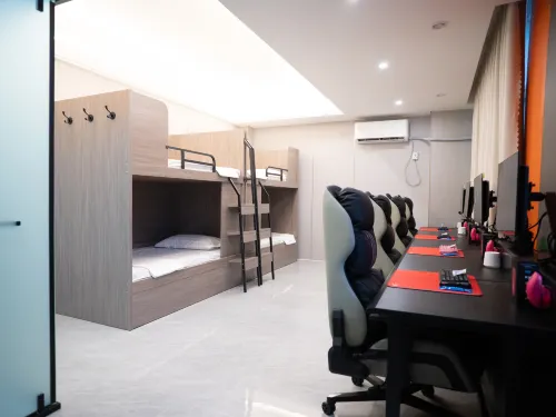 ZONE E-Sports Hotel - 2성급