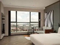 Xiamen Jimei School Village Joy City Seaview Atour S Hotel - 주차장