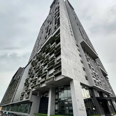 Entire Studio Unit Cubic Botanical Bangsar by Comfy Asia Отели рядом с достопримечательностью «Пантай Далам»