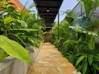 Flowering Villa - Barer