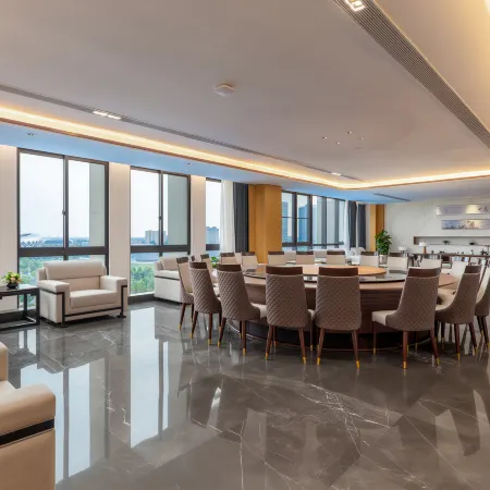 Guoyao ELong Hotel (Jinhu)