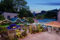 Yishang Hot Spring Hotel - Suối nước nóng