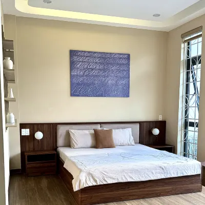 Huyen Boutique Home Hotels near Thanh Toan Bridge