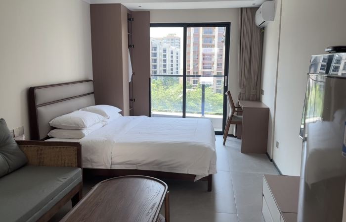 Longqi Sunshine Resort Hotel (Ledong Station)