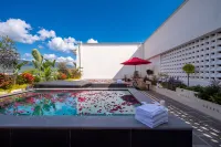 Qi'an  Hotel, Tengchong City, Yunnan Province, China - Hot Springs