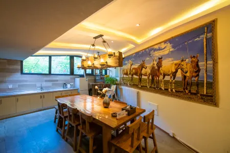 Beijing Menghui Ancient Road Homestay Отели рядом с достопримечательностью «Gushan Village»