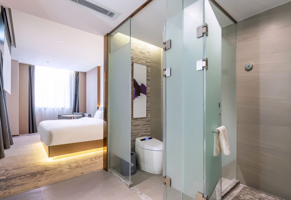 3. 시유에아 호텔..