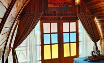 Mumsa Beach Resort & Restaurant