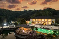 Guyu·Valley Luye·Family Holiday Boutique Homestay (Anji Hello Kitty Theme Park) Hotels in Anji