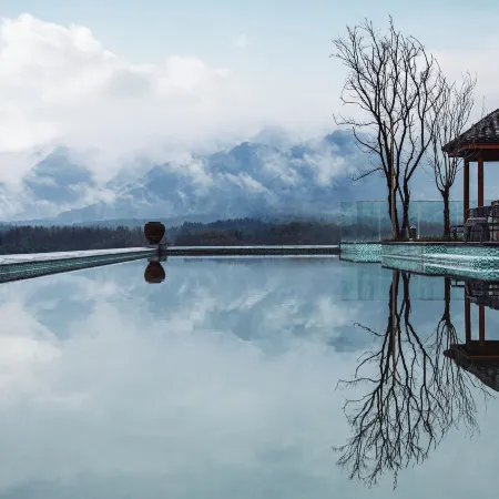 Huangshan hongcunTanhouse Hot Spring Resort