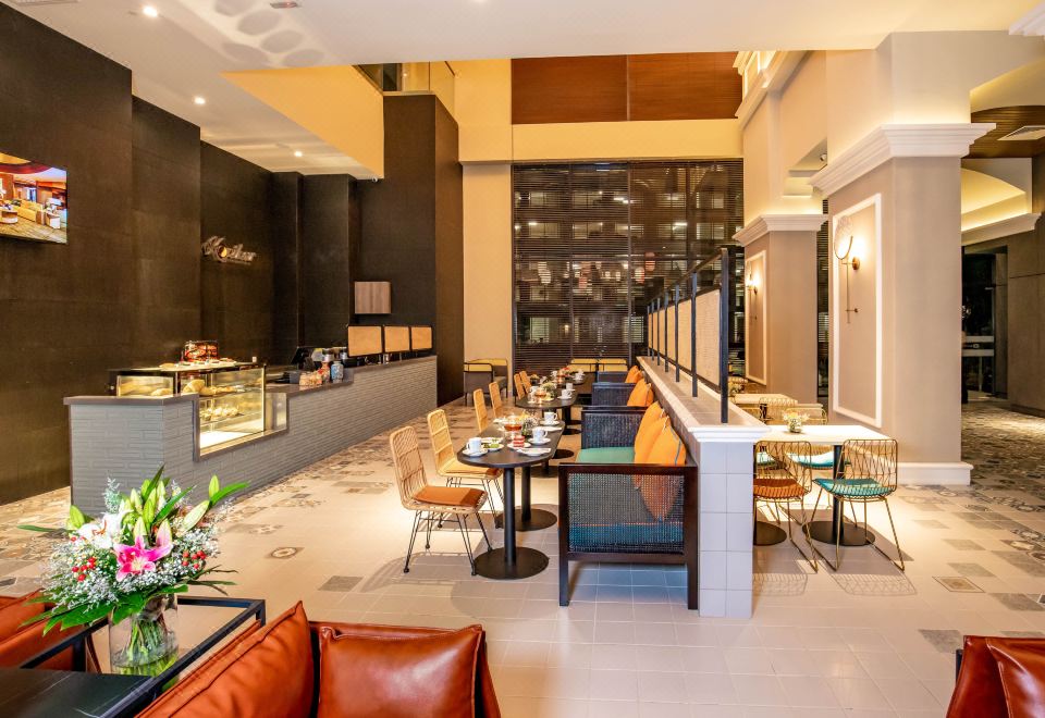 산타 그랜드 시그니처 쿠알라룸푸르 조식 또는 수영장