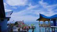 Amina Holidays
