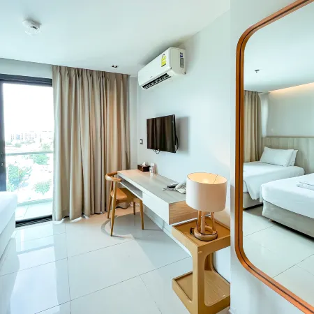 Zand Morada Pattaya Отели рядом с достопримечательностью «Парк Юрского Периода»