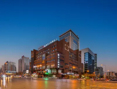 Romantic Season Yunshang Hotel (Shenyang North Station Old North City Night Market Store) Отели рядом с достопримечательностью «Shenshuiwan Navigation Lock»