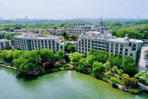 Mingfa Pearl Spring Hotel