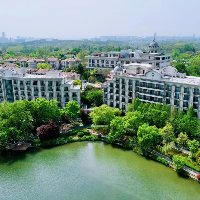 Mingfa Pearl Spring Hotel Hotels near Linchang Metro Station