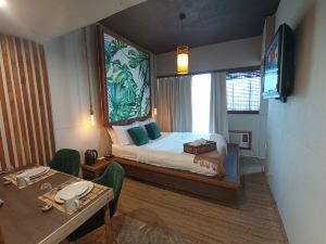 The Staycation - Boutique Rooms