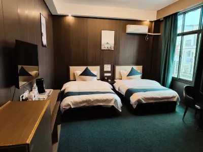 Zibo Business Hotel Hotels near Gongjue Martyrs Cemetery