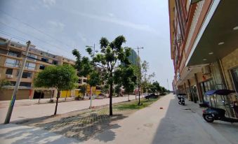 Lingshan Luwu Town Jinbai Hotel
