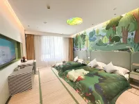Luyuan Huazhong XiaomaLuShu Parent-child Hotel Hotels in Laiyuan