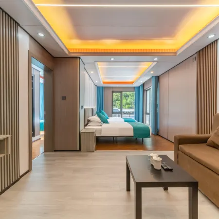 Li Bipeng · Yunxi Vacation Apartment