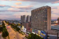 IU Hotel (Yanshi Baima Temple) Hotels near Yanshi Railway Station
