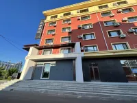 Manzhouli Junwan Hotel Hotels near Manzhouli Railway Station