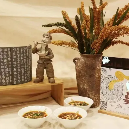 Qingmu Platinum Hotel (Ma on Shan Hexian Fucheng Garden Store)