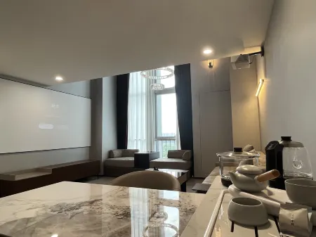 Shiyuan International Boutique B&B (OCT Happy Coast Plus)