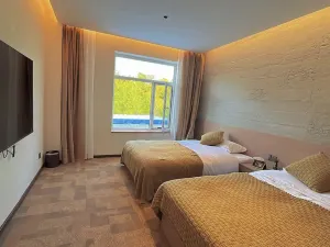 Floral Hotel·Moye Moonlight Hot Spring Hotel