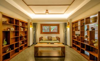 Ating Manjing. Boutique Holiday Villa