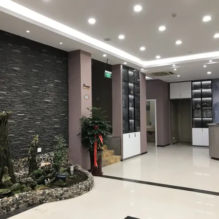 Jingqi Hotel