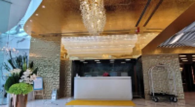 Grand Bay View Hotel