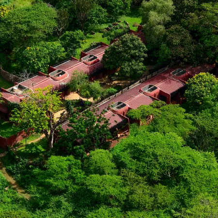 Amboseli Serena Safari Lodge