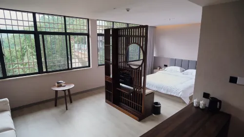 Shenwushan Hotel - Lemmikkieläimet sallittu