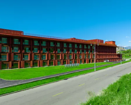 JERUYIH HENTIQUE HOTEL Hoteles en Fuyun