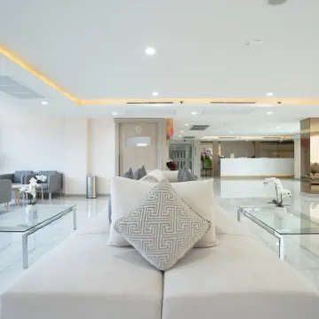 Oriole Residence - Suvarnabhumi Hotels near Wat King Kaeo