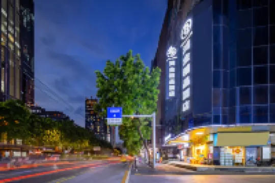 鴻金精品酒店（廣州上下九步行街陳家祠地鐵站店）