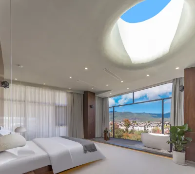 See the mountains as if you were meeting each other Loft Villa·Snow Mountain Resort Hotel 수허구전/속하고진 호텔