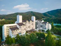 Kumho Seorak Resort Hotels near Sinheungsa Temple