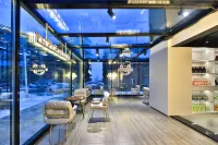 Shanyugu Snowy Mountain Resort (Jilin Vanke Songhua Lake Ski Resort)