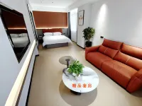 Yilong Lanshe Hotel