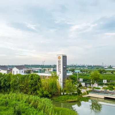 崑山拾柒・隠スカラーズ ブティックホテル 東方緑舟周辺のホテル