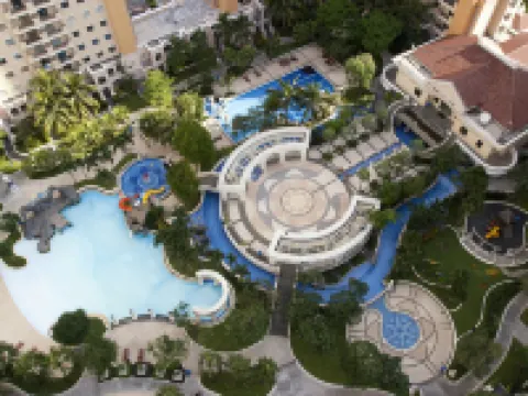 Ascott Waterplace Surabaya Hotels in Sambikerep