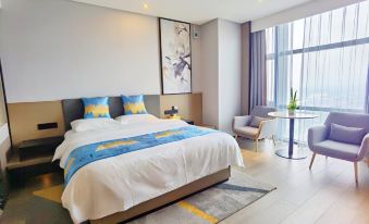 Baichen Midland Hotel (Nanning East Railway Station)