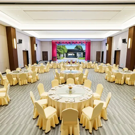 Fuqing Zhongfukang Yangzhu Hotel